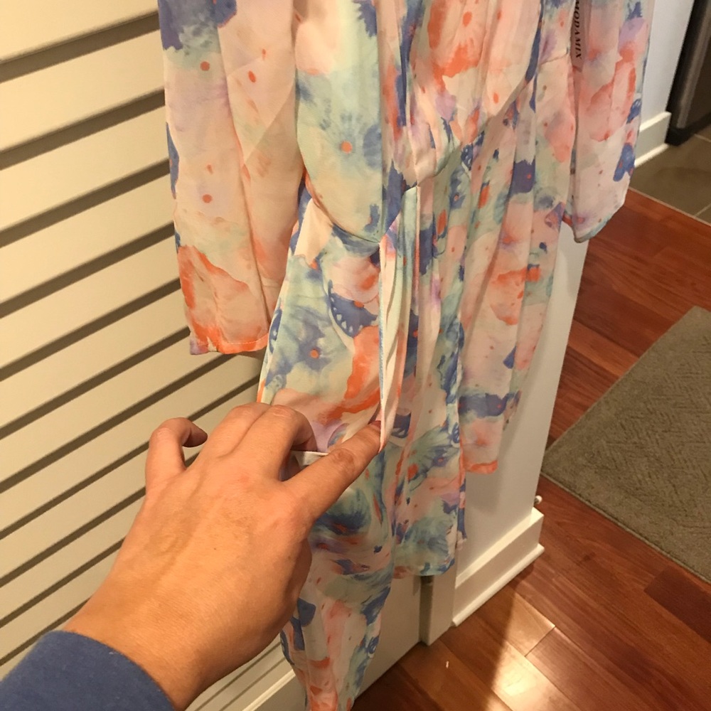 Watercolor pattern romper - Picture 4 of 7